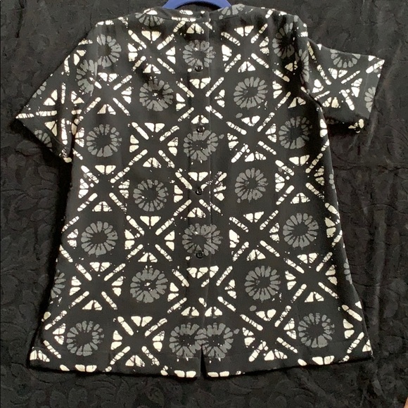 Madewell High Low Button Back Top - Picture 4 of 5